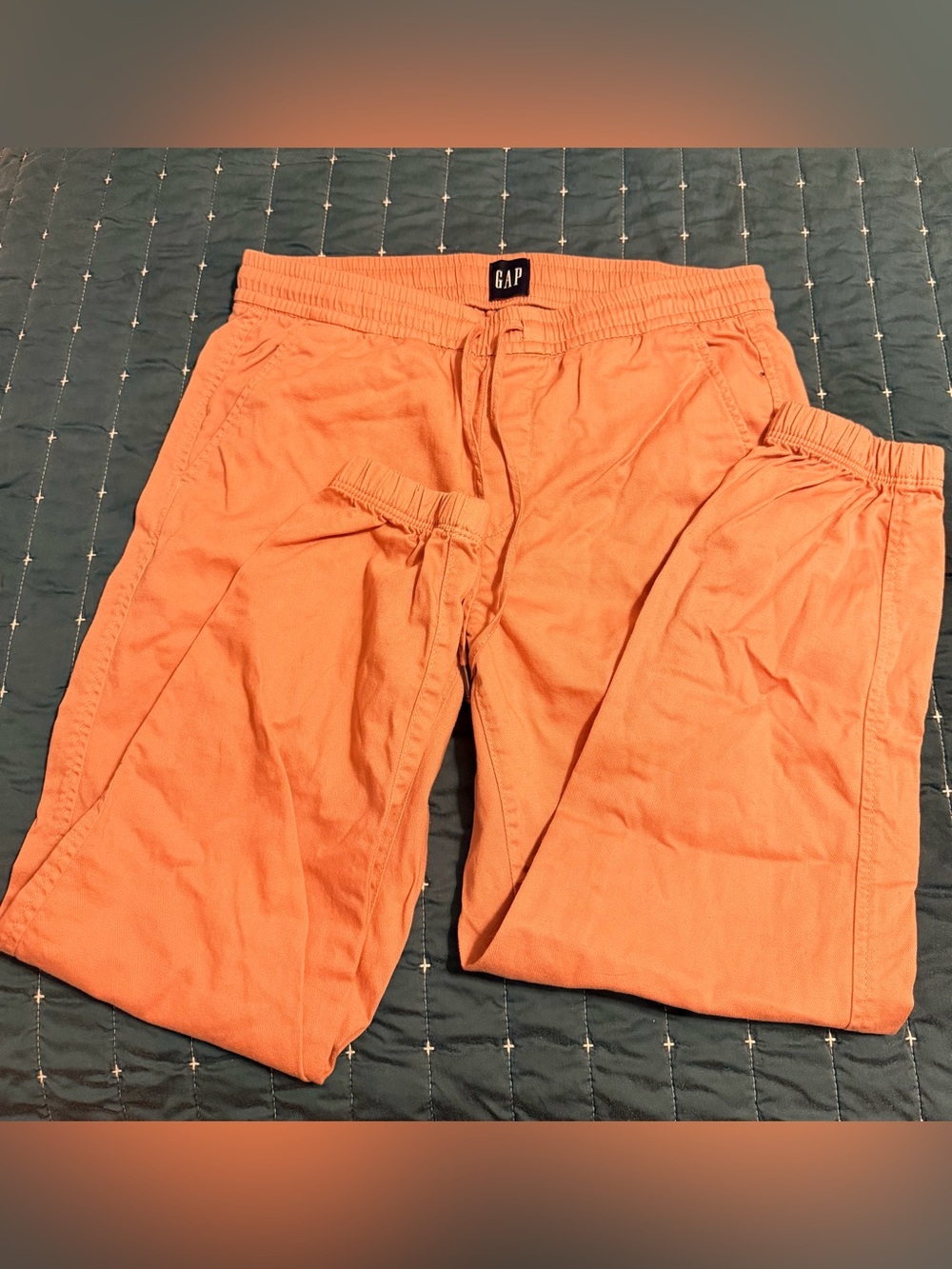 GAP Women’s Drawstring Joggers - Picture 2 of 5
